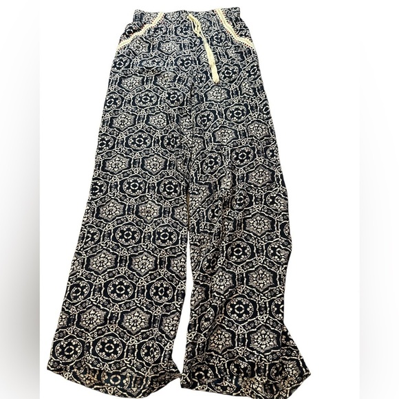 L.A.Hearts bohemian flare pants in dark blue. XS - Picture 1 of 4